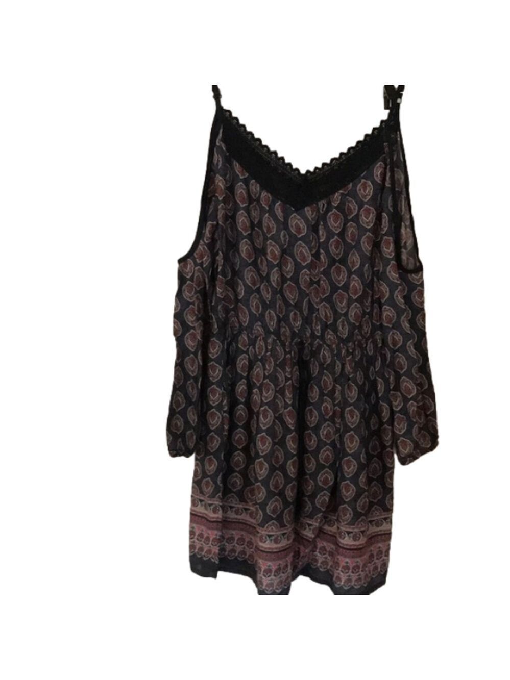 NWOT Band of Gypsies cold shoulder dress.